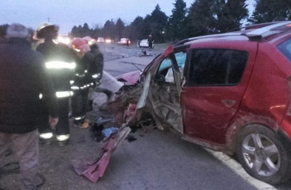 Triple choque en la ruta 158