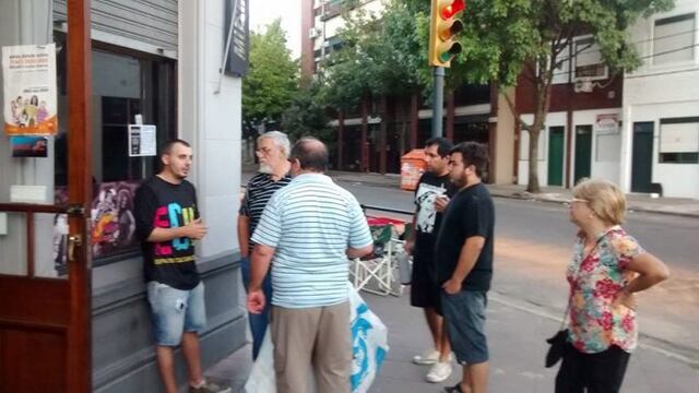 La Multisectorial contra el Tarifazo hizo una presentaciu00f3n judicial para evitar el corte de la EPE en el bar Let's Dance.