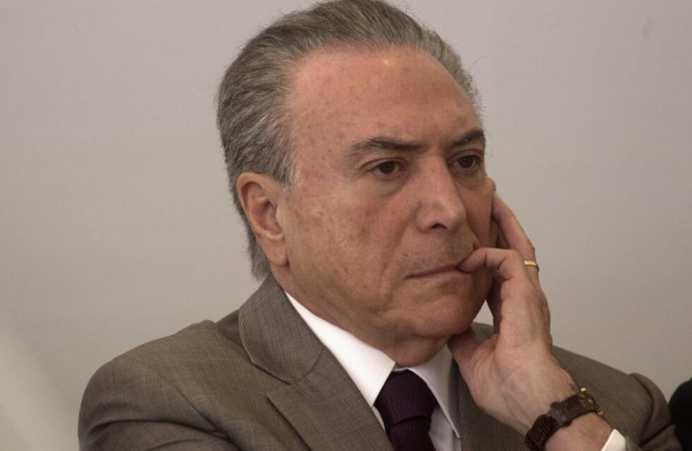 Temer fue dado de alta tras ser internado de urgencia