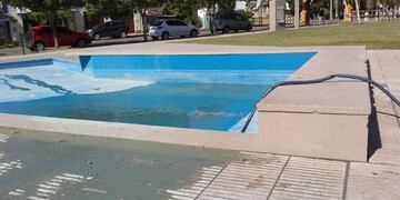 Así quedó destrozada la fuente del Parque de Apadir