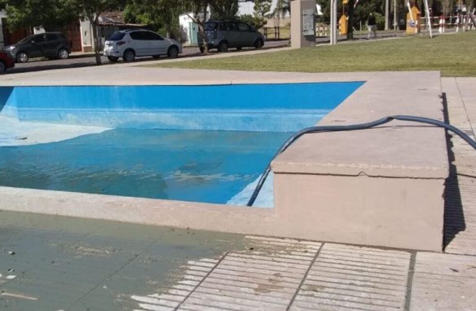 Graves destrozos en el Parque de Apadir