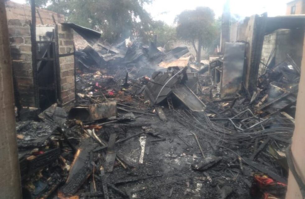 Tras el Incendio en zona norte asistieron a las familias afectadas