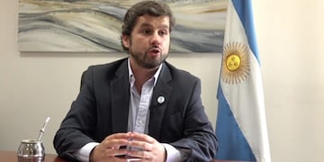 Mariano Campero se mostró del lado de los vigías y aseguró que actuó bien y no agredió al joven\u002E