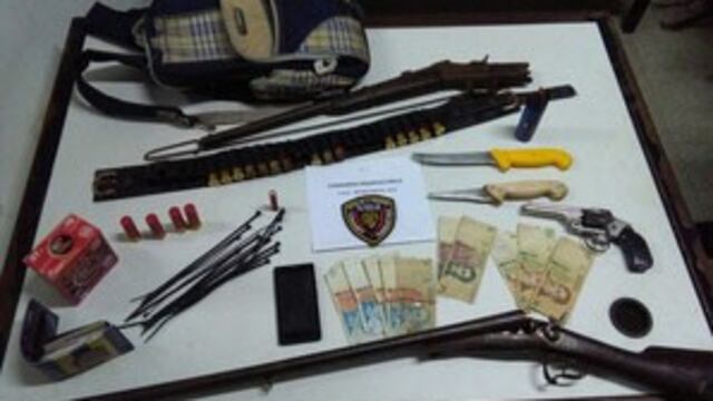 Amenazu00f3 a su ex mujer y le secuestraron mini arsenal