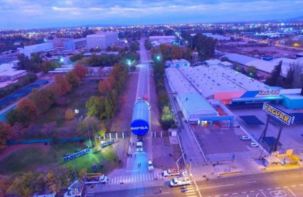 Atención: este lunes habrá desvíos por el traslado del horno de Impsa