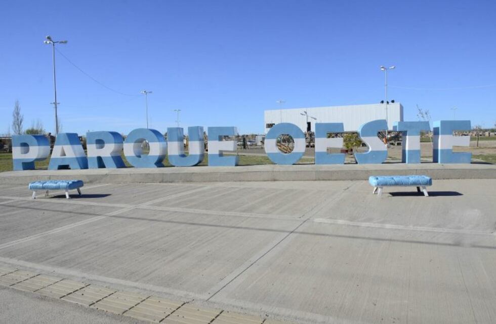 El domingo la ciudad sigue la fiesta por los 113 años con el desfile aniversario en el Parque del Oeste