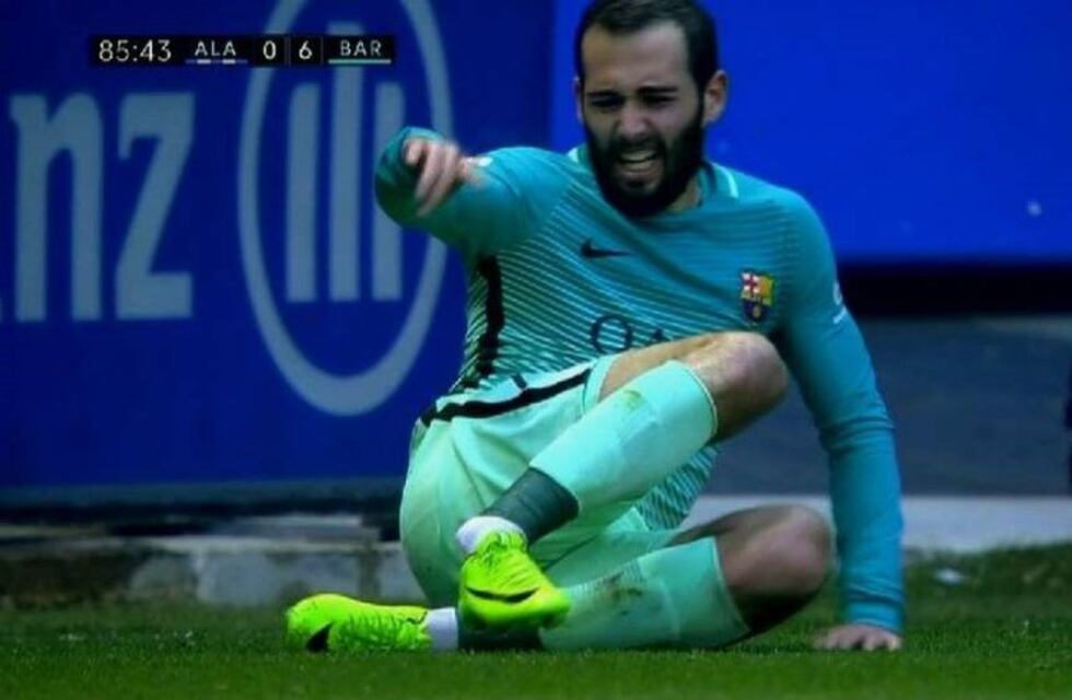 Por esta escalofriante lesión, un jugador de Barcelona estará cinco meses fuera de las canchas