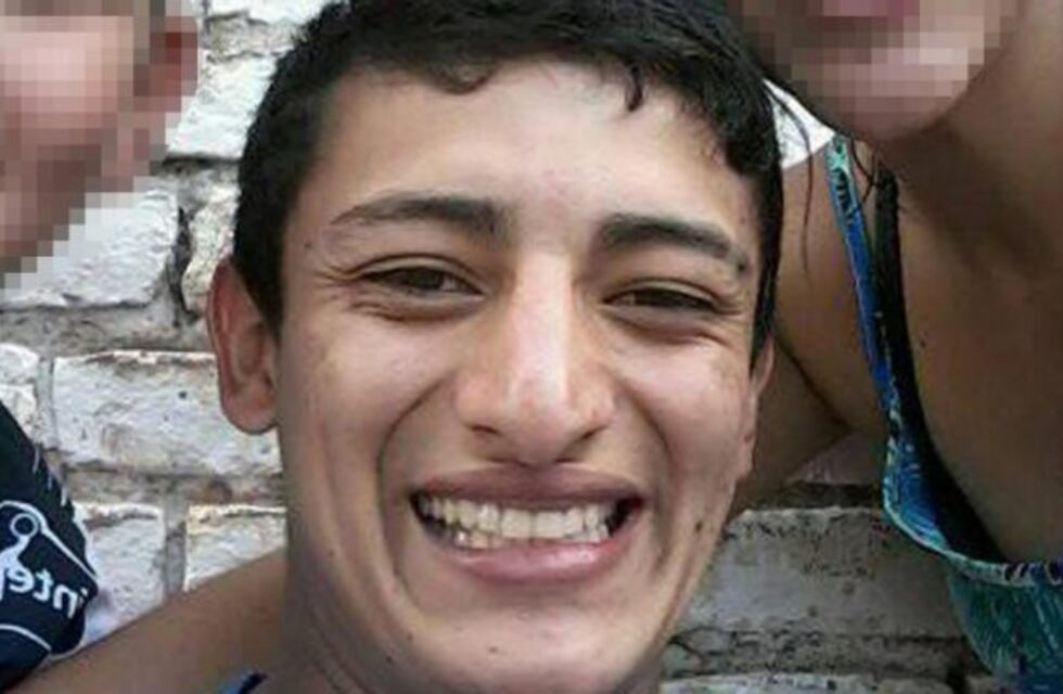 Degolló a su hermano y llamó a la Policía para entregarse