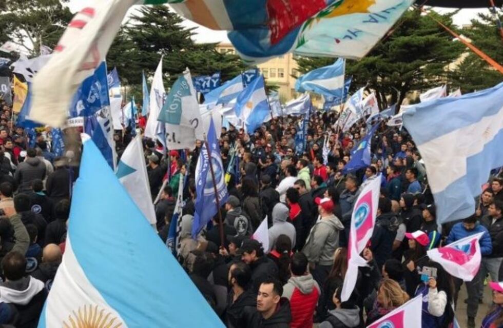 Petroleros se movilizaron en contra de las políticas de ajuste