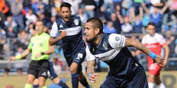 Gimnasia (LP) vs\u002E Argentinos Juniors (Foto: Twitter @gimnasiaoficial)