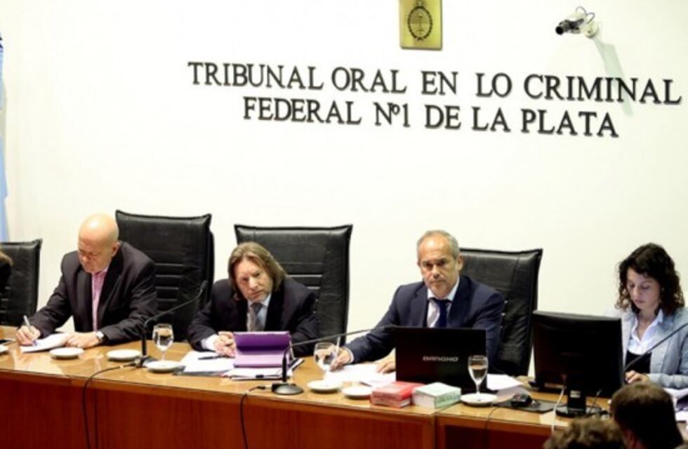 La Plata: La justicia aplicó el 2x1 a dos represores