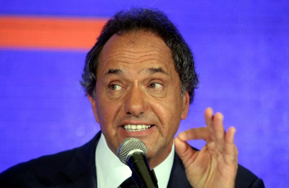 A días de ser padre, Scioli rompió el silencio: "La estoy remando"