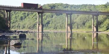 Con la mayor bajante del Piray Miní en 35 años, piensan en sectorizar el agua en Eldorado