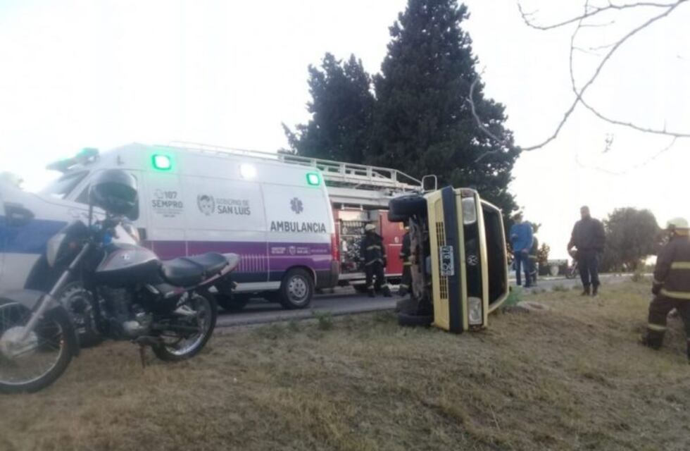 Un joven protagonizó un impresionante vuelco en la capital puntana