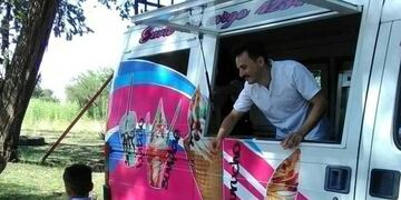 Rubén el heladero Solidario\nCrédito: Facebook