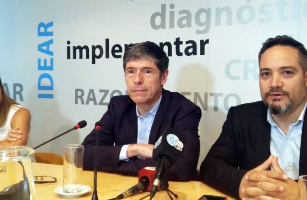 Juan Manuel Abal Medina está en Santa Rosa para dar una charla por el Día del Politólogo