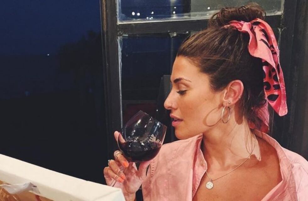 El topless de Ivana Nadal con cara triste que preocupó a sus seguidores