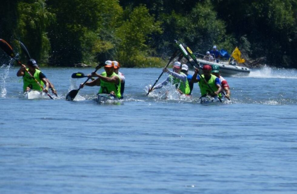 Los españoles siguen liderando y se quedaron con la tercera etapa de la Regata