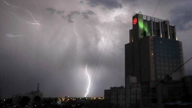 Alerta en toda la provincia por tormentas de alto riego.