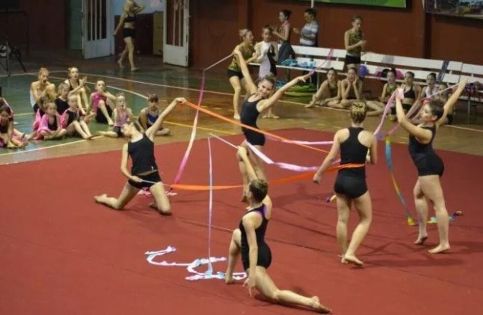 Curso para la Escuela Municipal de Gimnasia Rítmica de Oberá
