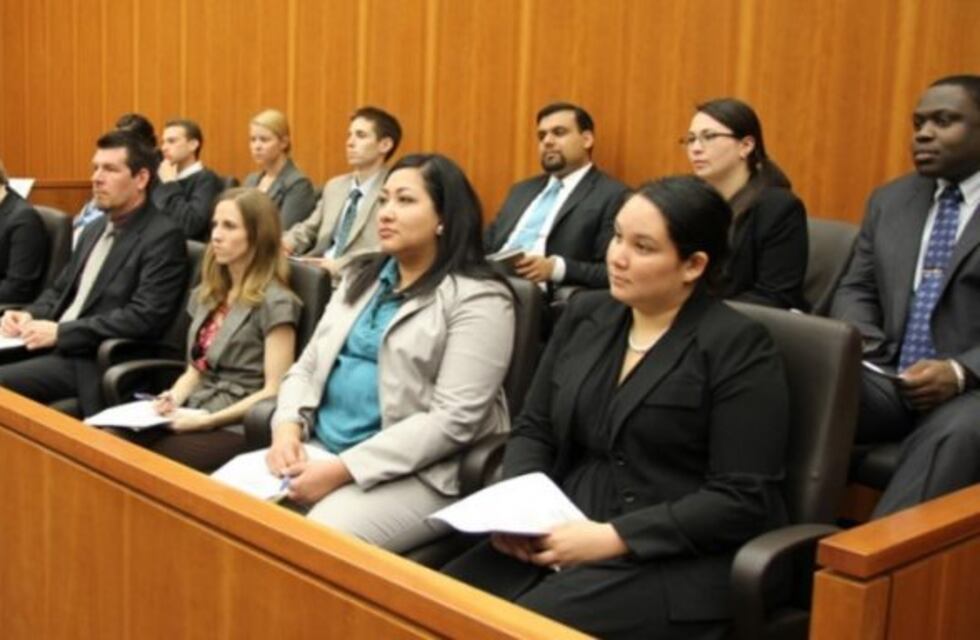 Bordet envió al Senado provincial el proyecto de ley para que se habilite el juicio por jurado en Entre Ríos