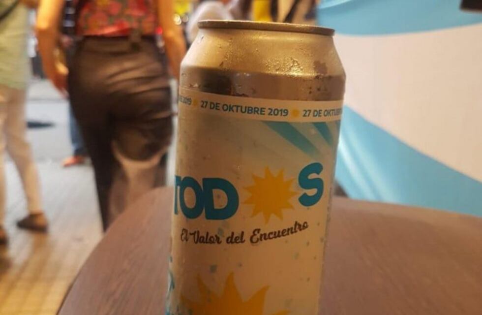 En Rosario salieron a vender cerveza del Frente de Todos tras la votación