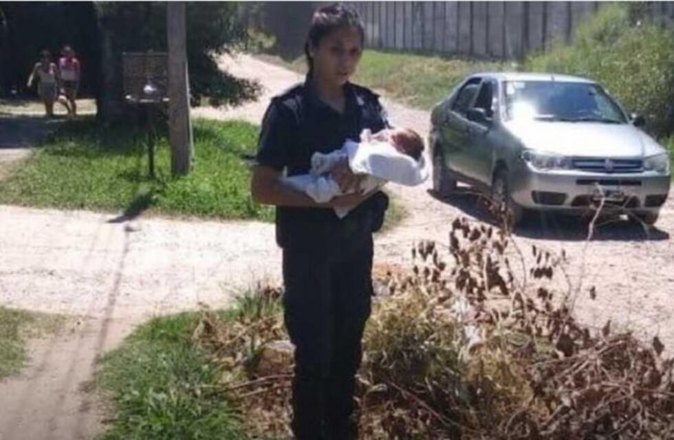 Una mujer que dijo haber encontrado un bebé en un basural resultó ser su madre