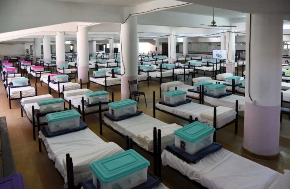 Coronavirus: se habilitó el centro de aislamiento en el hipódromo y recibió los primeros pacientes