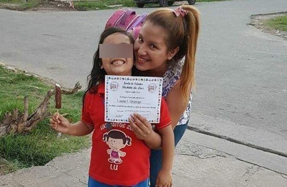 Indagan a una policía acusada de matar a su hija y participar de rituales