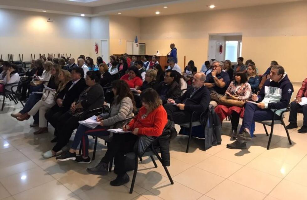 Personal de educación recibió una capacitación preventiva de coronavirus