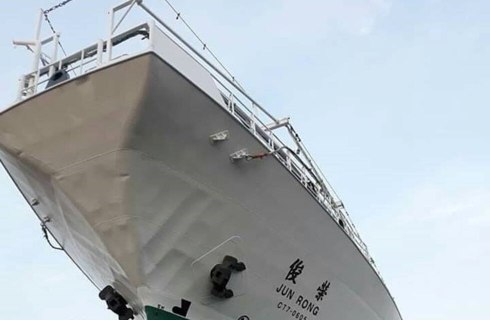 Puerto Deseado: Incendio y rescate en el mar