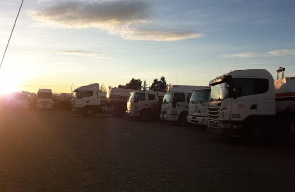Camioneros adhirió a la medida y está paralizada la actividad de transporte