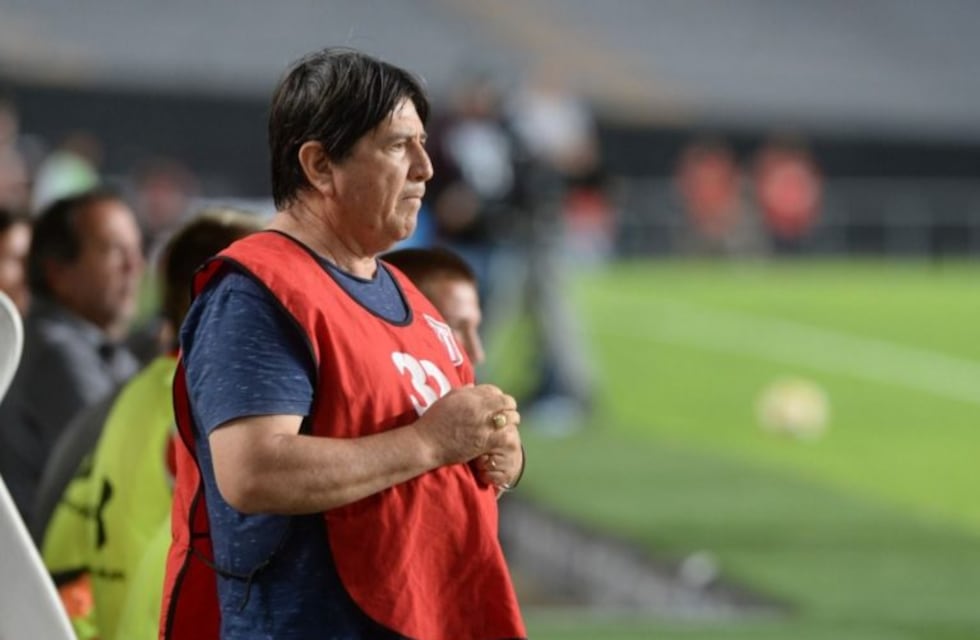 La predicción del Brujo Manuel que se cumplió en el partido de Estudiantes y Atlético Tucumán