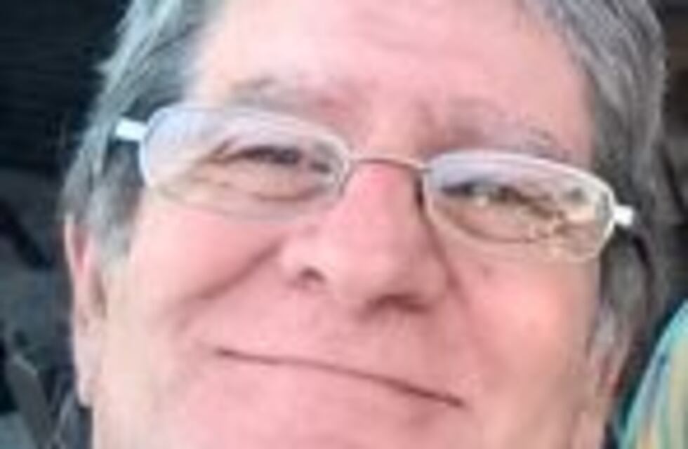 Buscan a un abogado que falta de su hogar desde el jueves