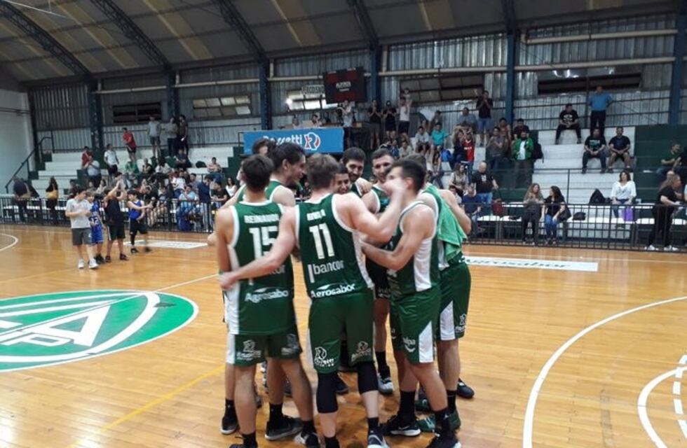 Ganó Barrio Parque en su debut como local, frente a San Isidro