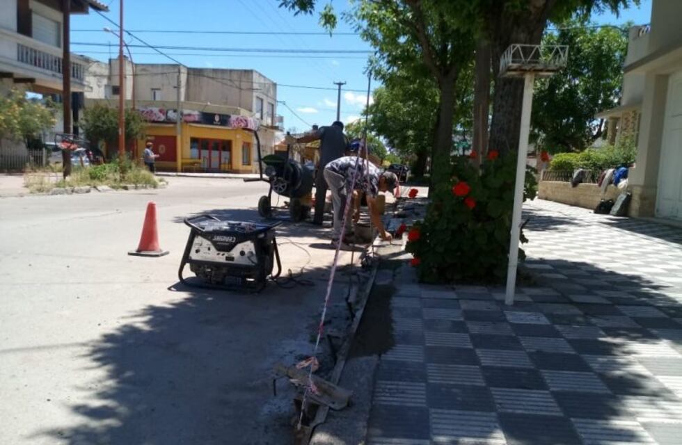 Crearon registro de reclamos y reparan cordones cuneta