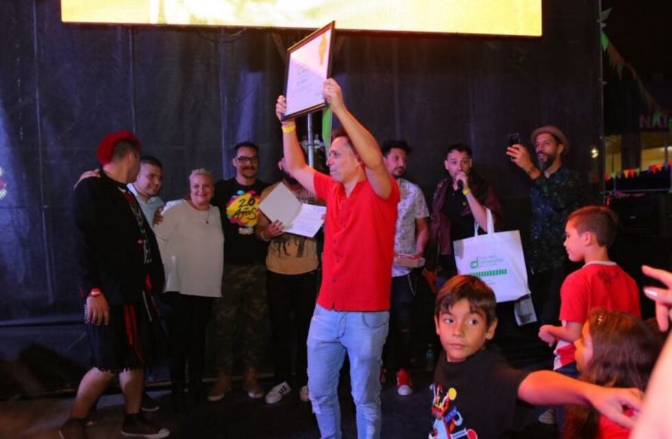 Los Caligaris, diplomados en su "Show más feliz del mundo"