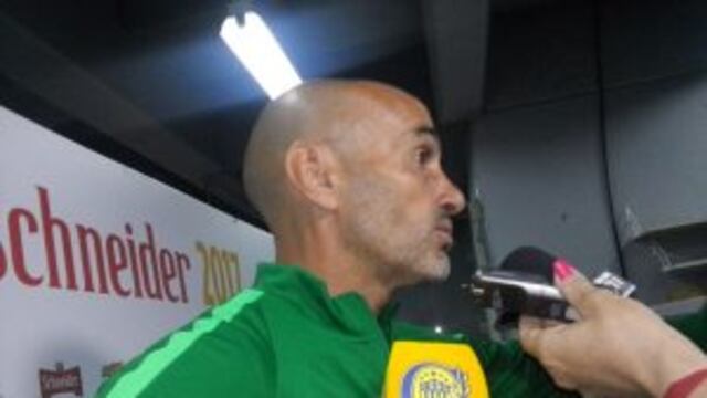 Paolo Montero tras el encuentro con Talleres