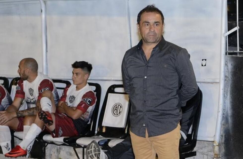 Coleoni: "Logramos un triunfo más que importante en una cancha difícil y complicada"