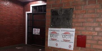 Frente de la UCR empapelado contra Puerta\u002E (MisionesOnline)