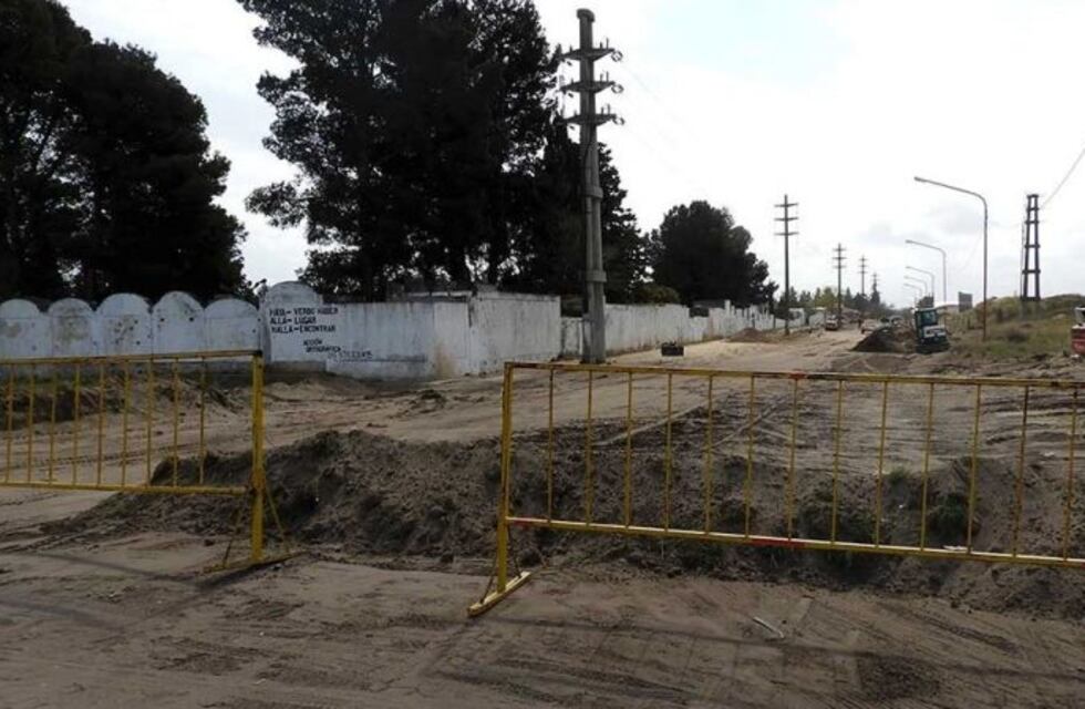 Piden explicaciones por obra frente  al cementerio
