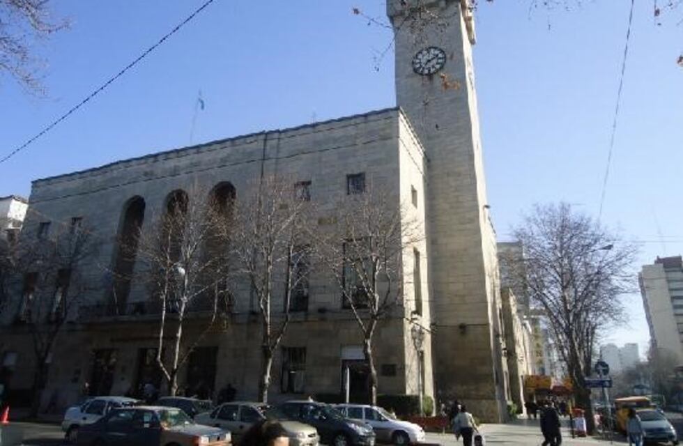 Asociación de consumidores denunció ante la Justicia el aumento de tasas