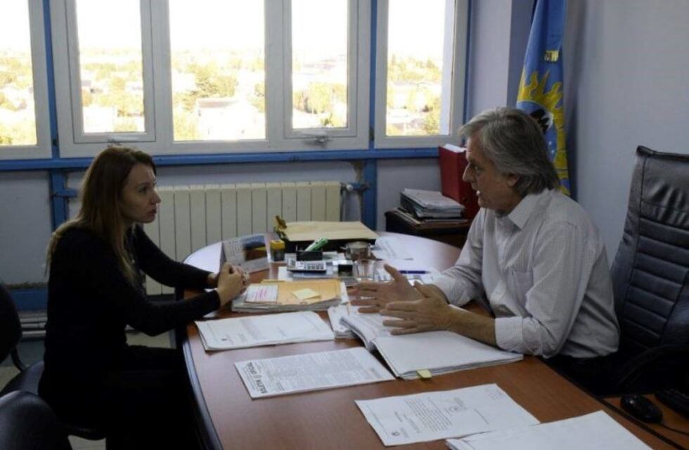 Licitación para equipamiento y leche para centros de salud