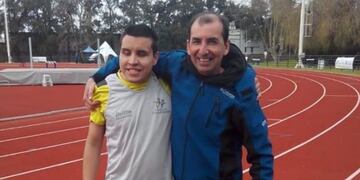 Es ciego y vende alfajores para cumplir su sueño de competir en un Mundial