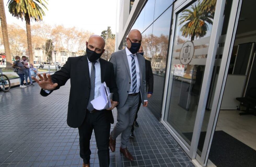 Gustavo Ponce Asahad teme por su seguridad y apuntó contra Alejandra Rodenas