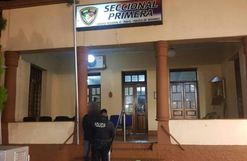 Demoraron a un adolescente de 15 años por tratar de robar una rueda de auxilio