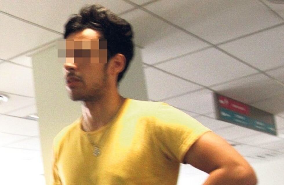 El padre de la bebé con el cráneo fracturado negó una golpiza