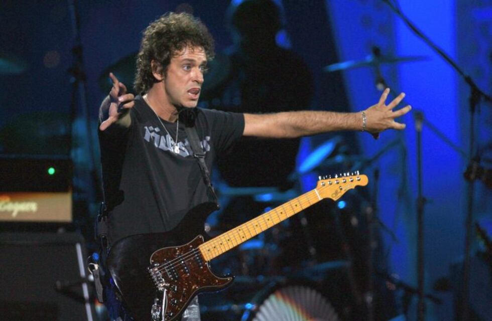 La historia desconocida de la primera guitarra de Gustavo Cerati en el día de su cumpleaños 60