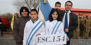 Polémica en una escuela neuquina que impidió que sus alumnos juraran lealtad a la bandera\u002E