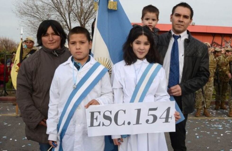 Polémica en una escuela que impidió a los alumnos jurar lealtad a la bandera